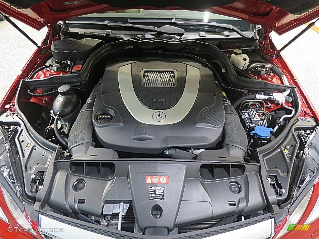 2011 E 550 Cabriolet - Mars Red / Almond/Mocha photo #33