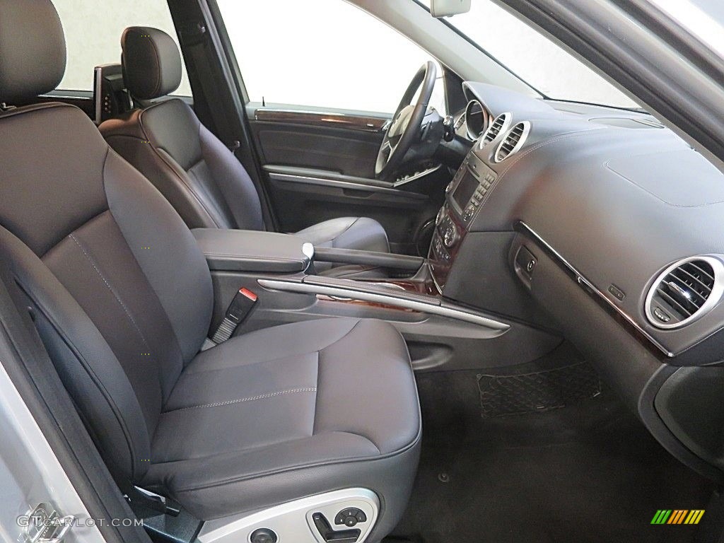 2011 GL 450 4Matic - Iridium Silver Metallic / Black photo #17