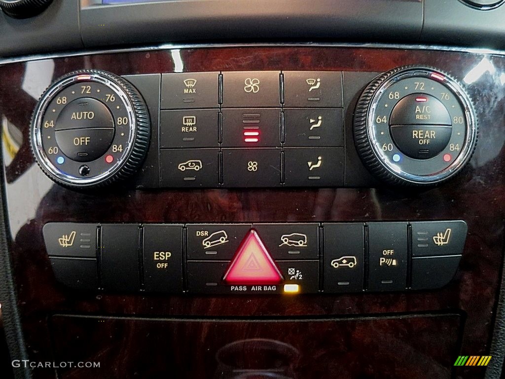 2011 GL 450 4Matic - Iridium Silver Metallic / Black photo #25