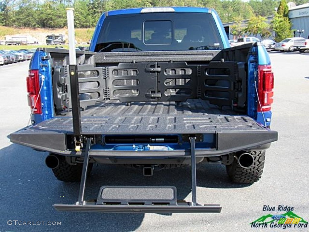 2018 F150 SVT Raptor SuperCrew 4x4 - Lightning Blue / Black photo #11