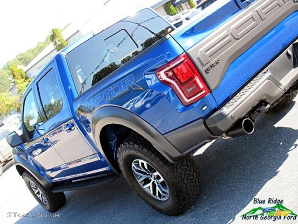 2018 F150 SVT Raptor SuperCrew 4x4 - Lightning Blue / Black photo #38