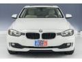 Alpine White - 3 Series 320i Sedan Photo No. 2