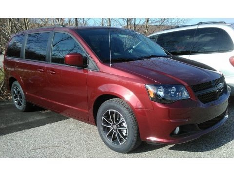 2018 Dodge Grand Caravan SXT Data, Info and Specs