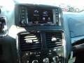 Granite Pearl - Grand Caravan SXT Photo No. 10