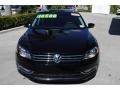 Black - Passat SE Sedan Photo No. 2