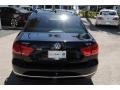Black - Passat SE Sedan Photo No. 7