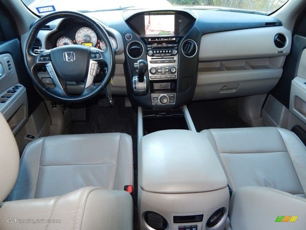 2014 Pilot Touring - White Diamond Pearl / Gray photo #4