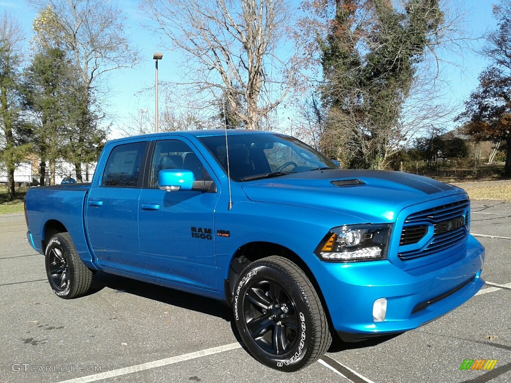 2018 1500 Sport Crew Cab 4x4 - Hydro Blue Pearl / Black photo #4