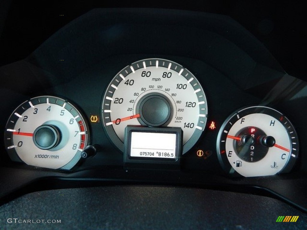 2014 Pilot Touring - White Diamond Pearl / Gray photo #31