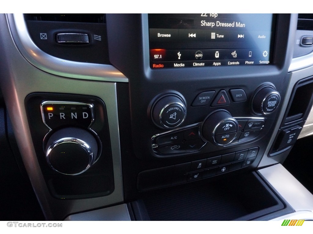 2018 1500 Big Horn Crew Cab - Brilliant Black Crystal Pearl / Black/Diesel Gray photo #15