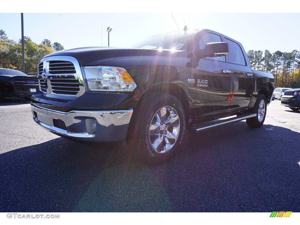 2018 1500 Big Horn Crew Cab - Brilliant Black Crystal Pearl / Black/Diesel Gray photo #3