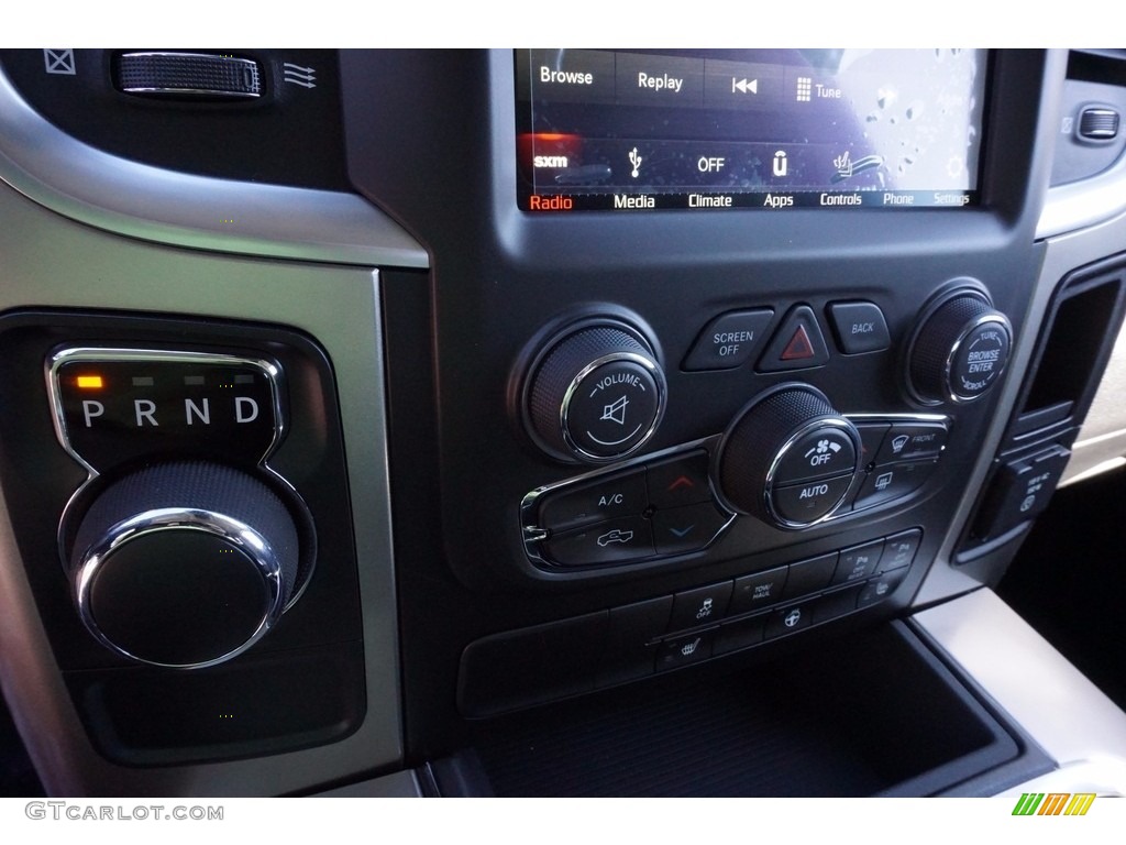 2018 1500 Big Horn Crew Cab - Brilliant Black Crystal Pearl / Black/Diesel Gray photo #16