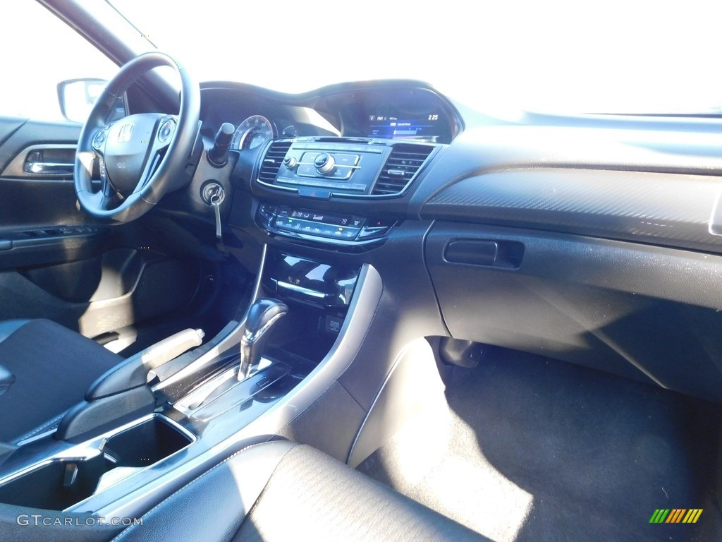 2016 Accord Sport Sedan - Crystal Black Pearl / Black photo #26