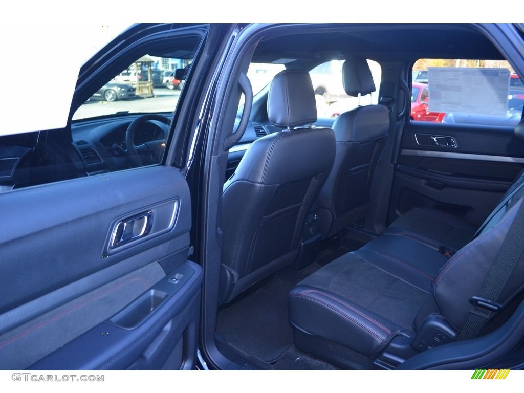 2018 Explorer XLT - Shadow Black / Ebony Black photo #8