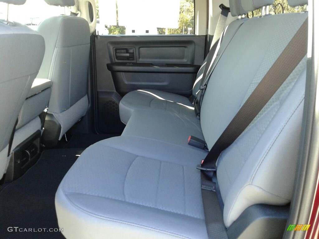 2018 1500 Express Crew Cab - Delmonico Red Pearl / Black/Diesel Gray photo #10