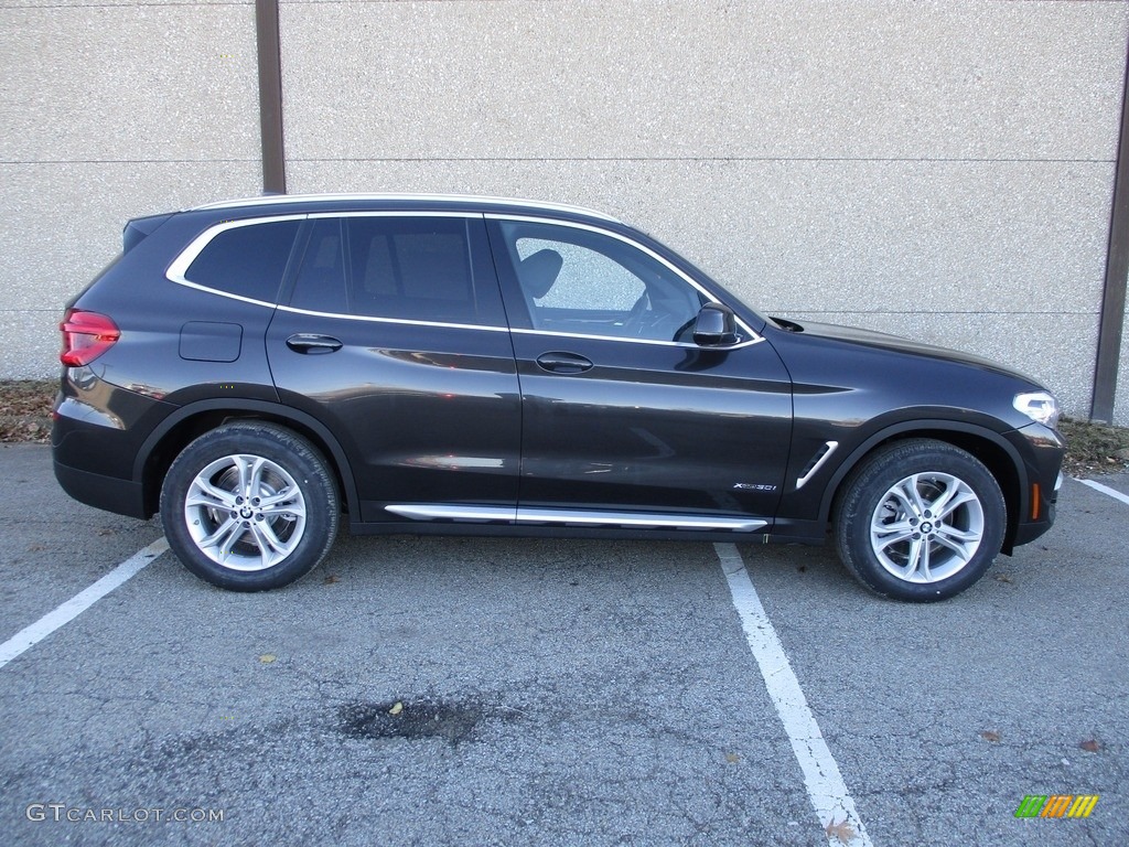 2018 X3 xDrive30i - Dark Graphite Metallic / Black photo #2