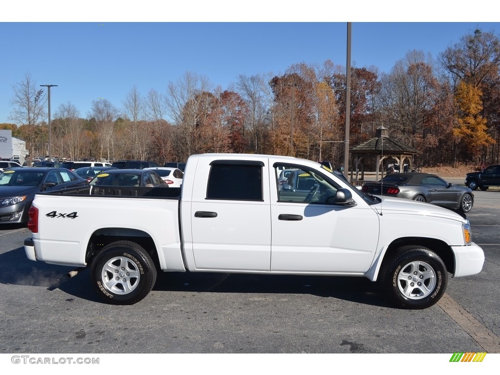 2007 Dakota SLT Quad Cab 4x4 - Bright White / Medium Slate Gray photo #2