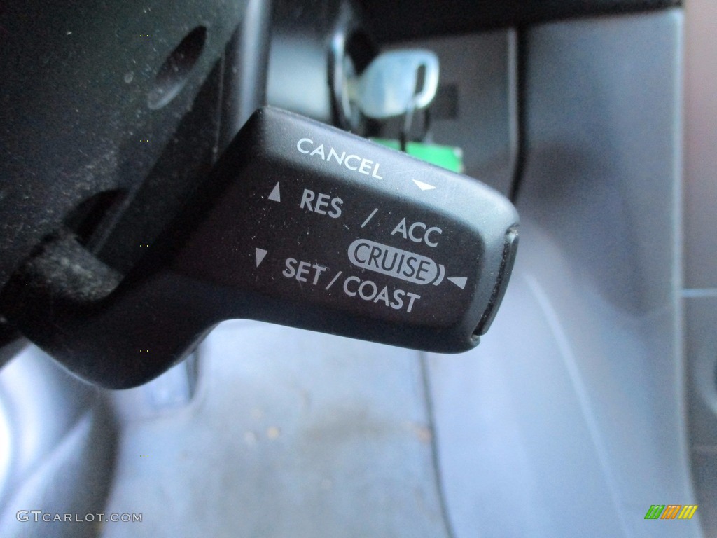 2008 Forester 2.5 X - Steel Silver Metallic / Graphite Gray photo #17