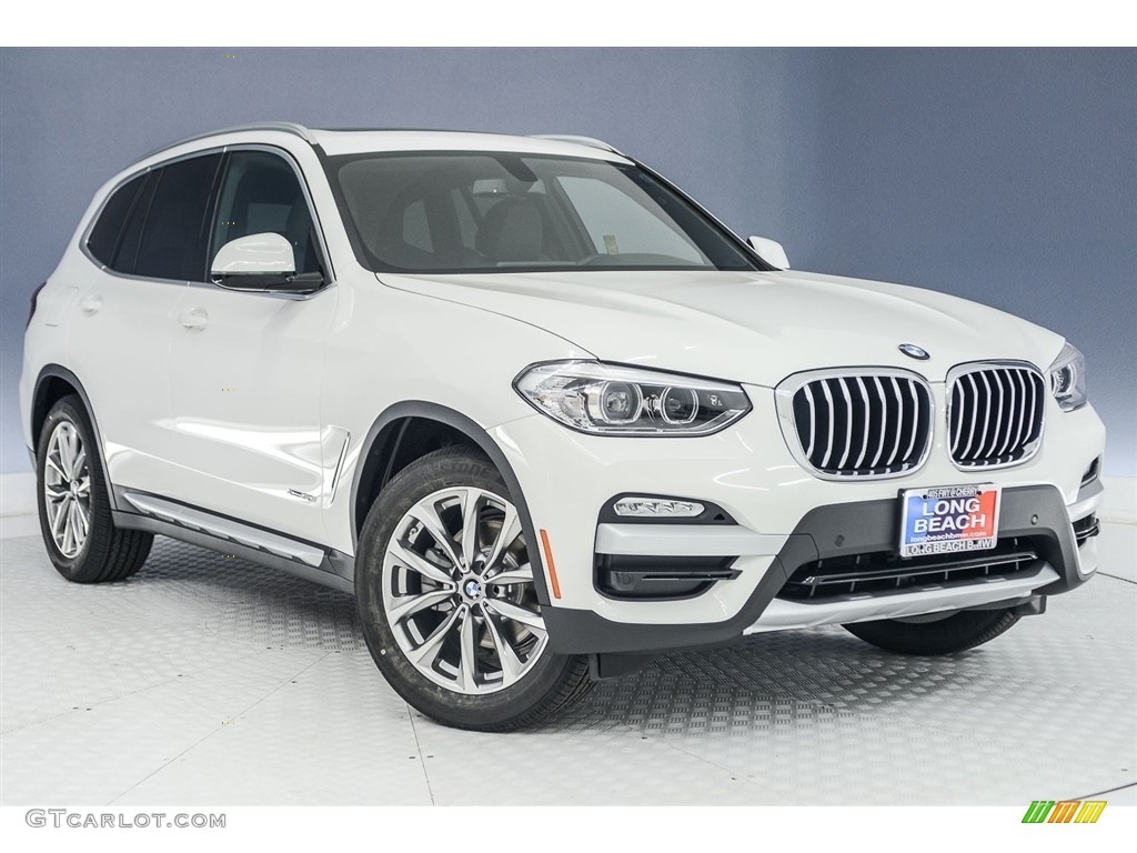 2018 X3 xDrive30i - Alpine White / Black photo #11