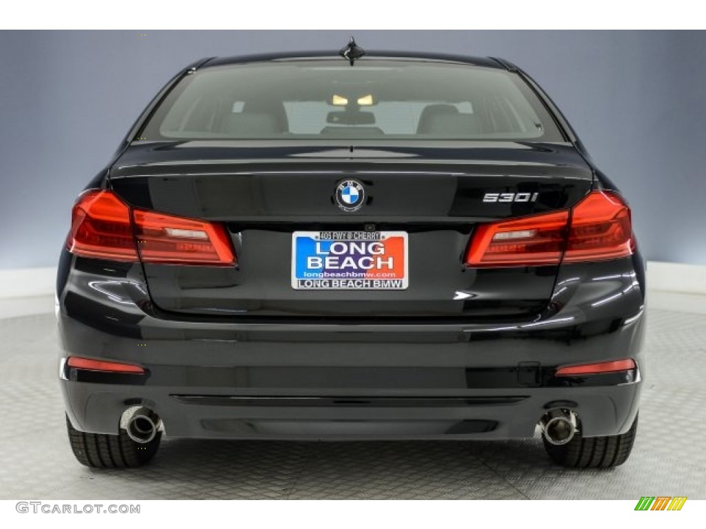 2018 5 Series 530i Sedan - Black Sapphire Metallic / Black photo #3