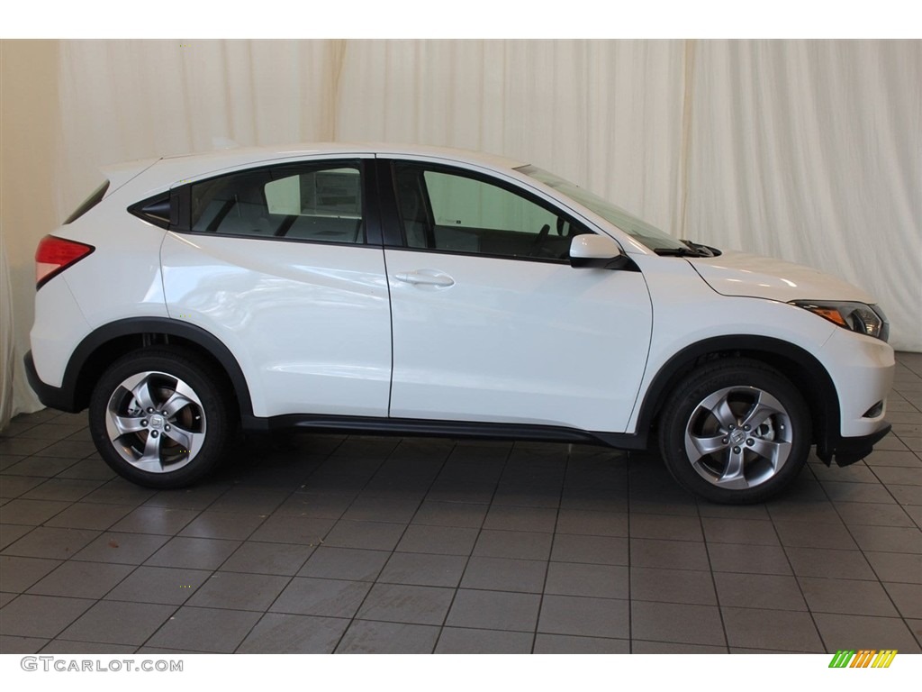 White Orchid Pearl 2018 Honda HR-V LX Exterior Photo #124104664