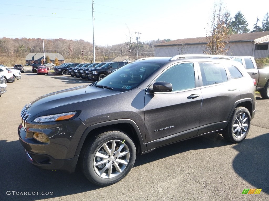 Granite Crystal Metallic Jeep Cherokee