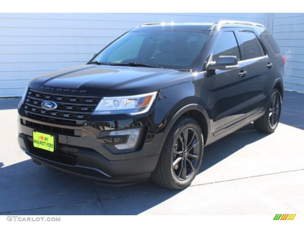 2017 Explorer XLT - Shadow Black / Sport Appearance Dark Earth Gray photo #3