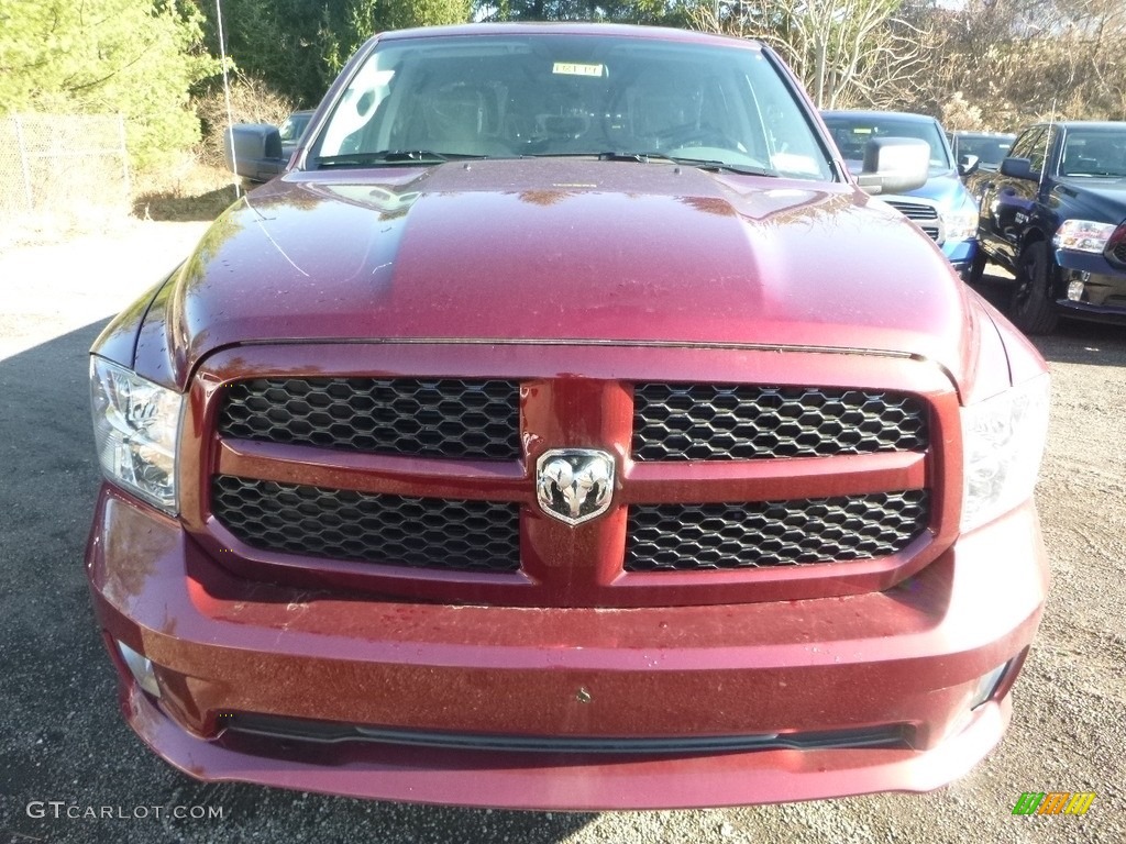 2018 1500 Express Quad Cab 4x4 - Delmonico Red Pearl / Black/Diesel Gray photo #7