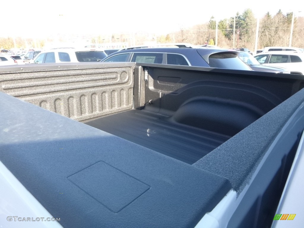 2018 1500 Big Horn Crew Cab 4x4 - Bright White / Black/Diesel Gray photo #14
