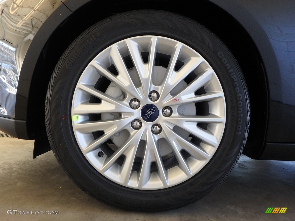 2018 Ford Focus Titanium Hatch Wheel Photo #124109041