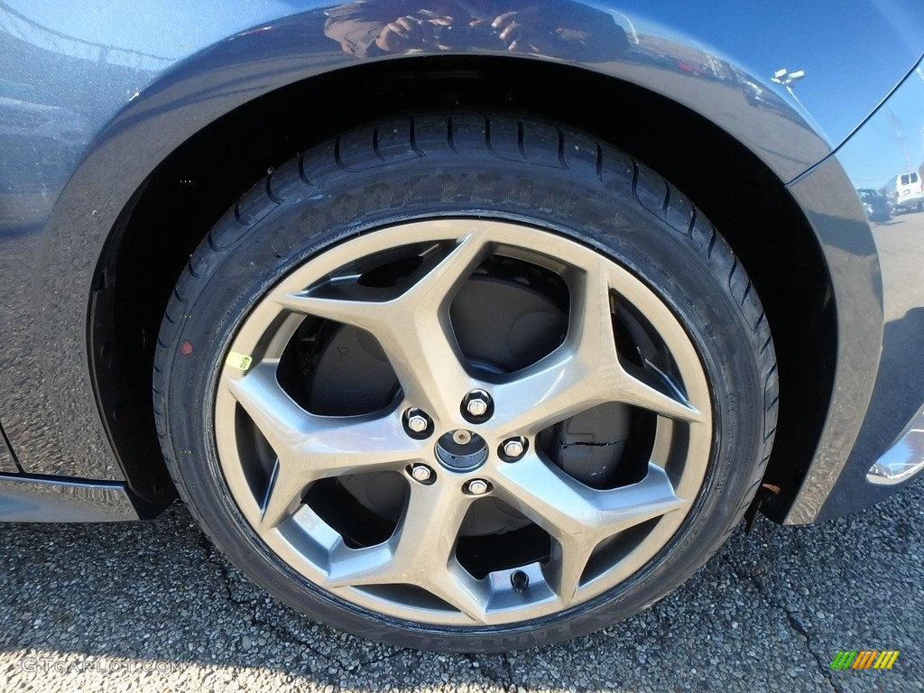2018 Ford Focus ST Hatch Wheel Photo #124113460