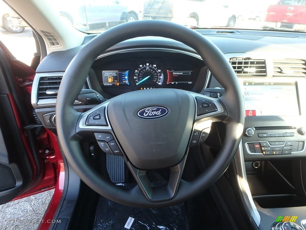 2018 Fusion SE - Ruby Red / Ebony photo #16
