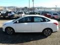 Oxford White - Focus SE Sedan Photo No. 6