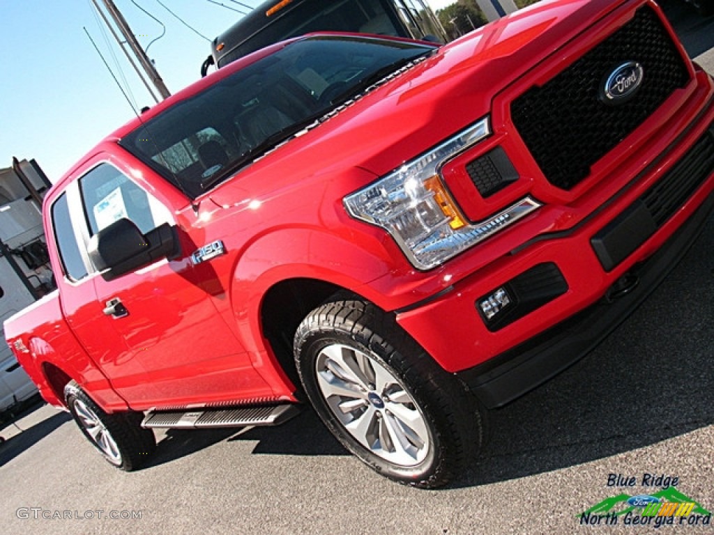 2018 F150 XL SuperCab 4x4 - Race Red / Earth Gray photo #29