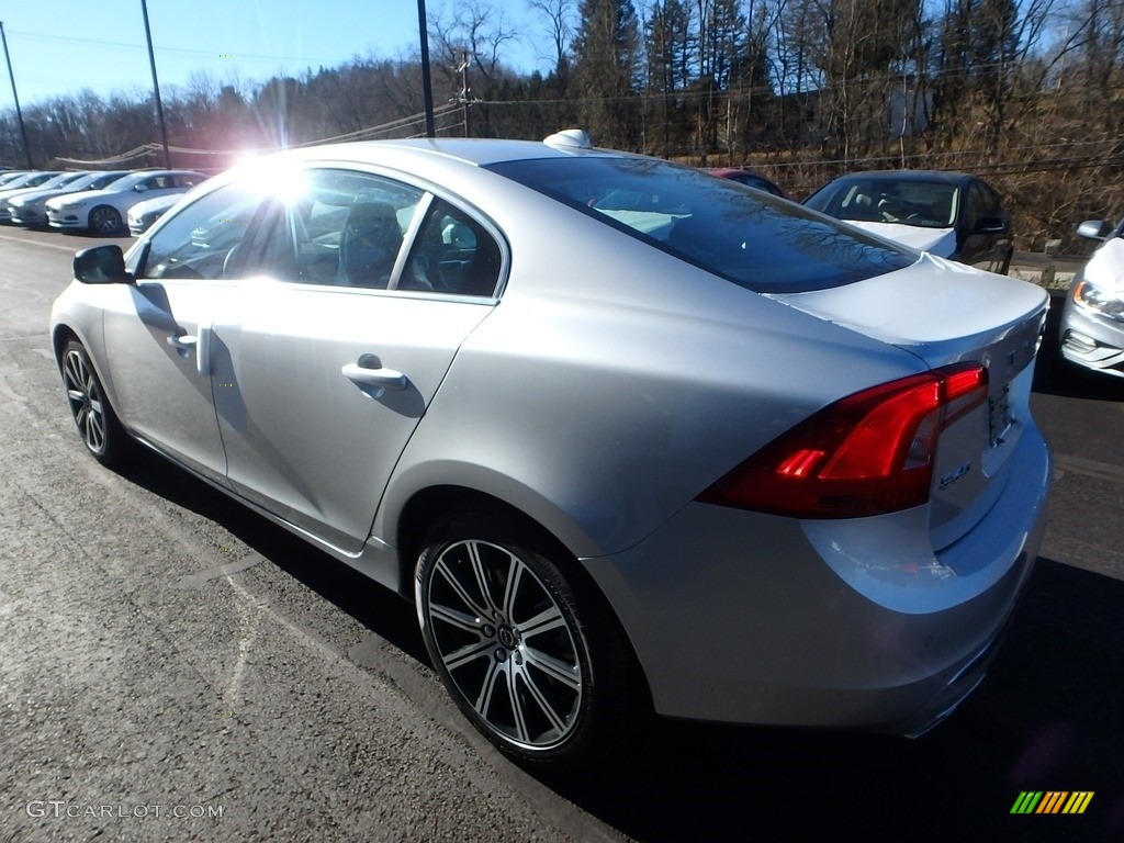 2018 S60 T5 AWD - Bright Silver Metallic / Black photo #3