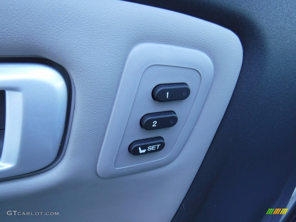 2011 Pilot Touring 4WD - White Diamond Pearl / Gray photo #16