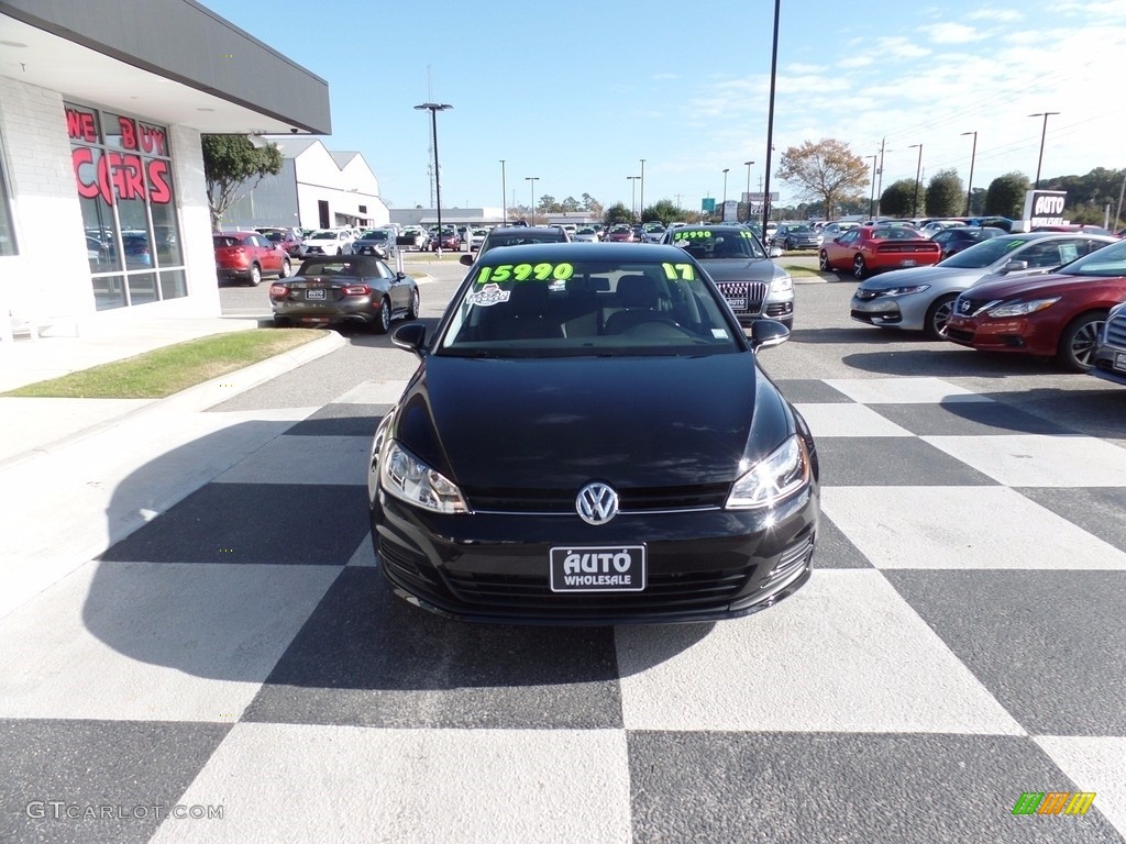 2017 Golf 4 Door 1.8T S - Black / Titan Black photo #2