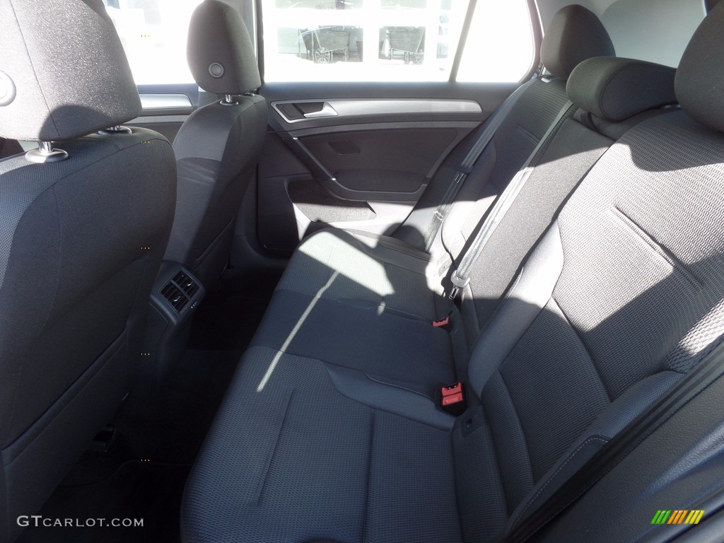 2017 Golf 4 Door 1.8T S - Black / Titan Black photo #12