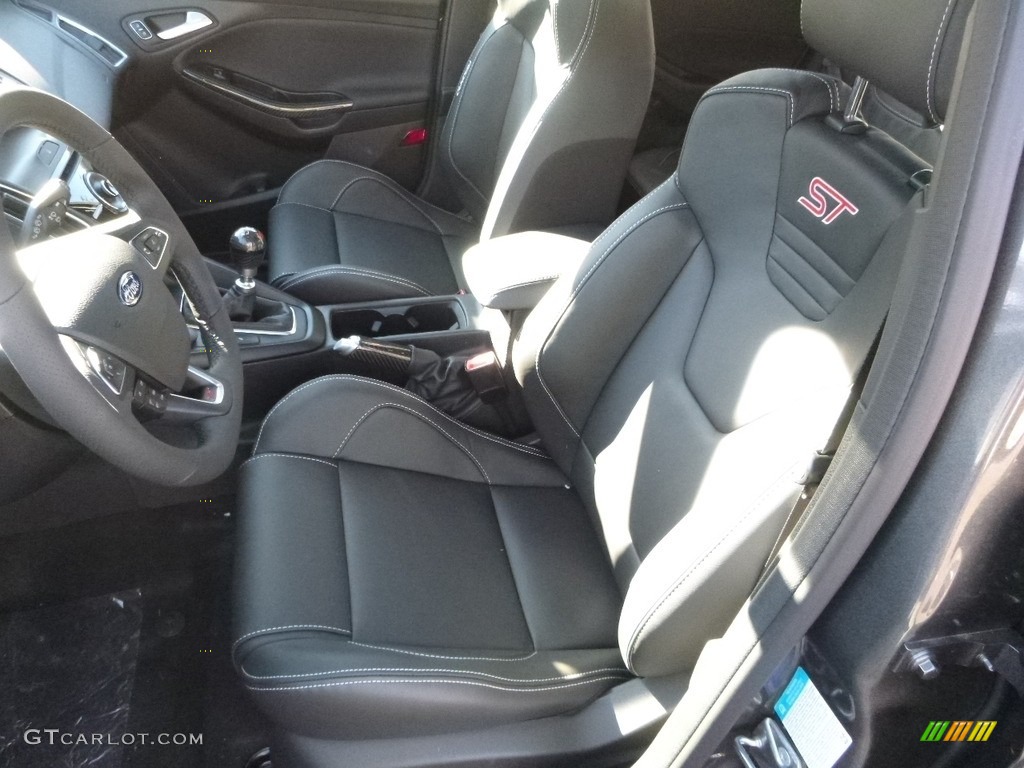 2018 Ford Focus ST Hatch Front Seat Photo #124132135
