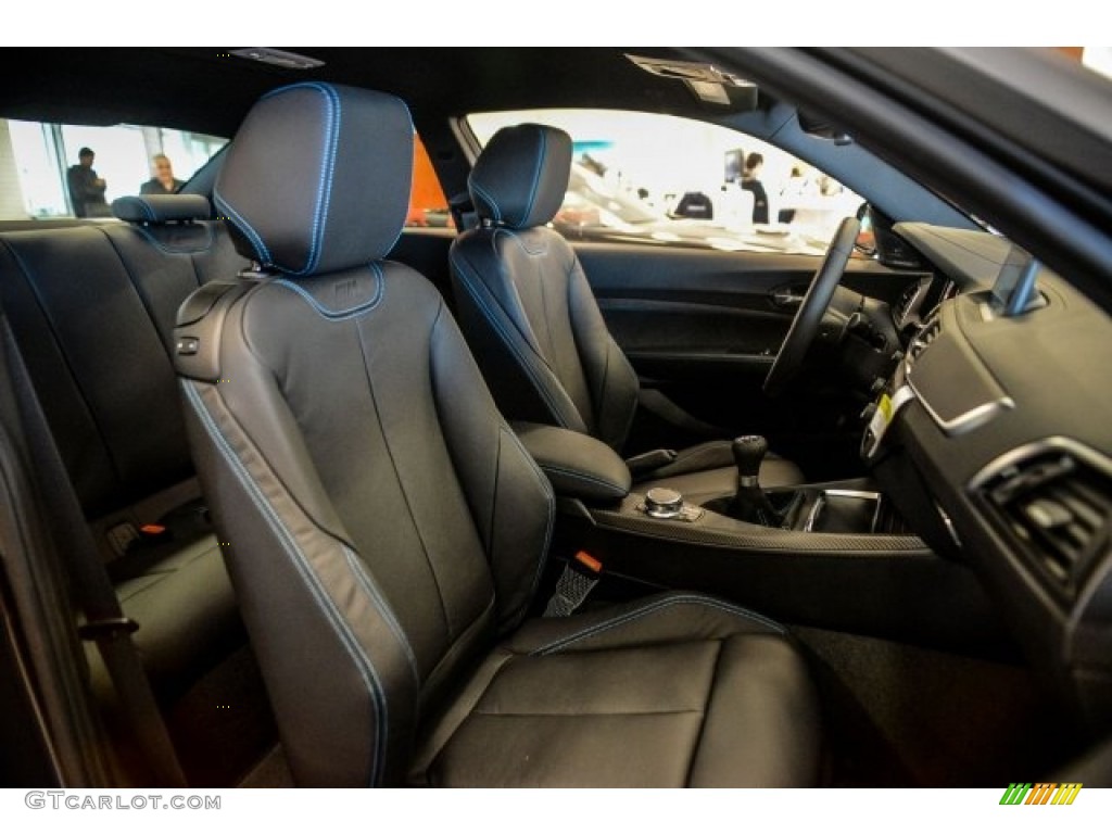Black Interior 2018 BMW M2 Coupe Photo #124135087