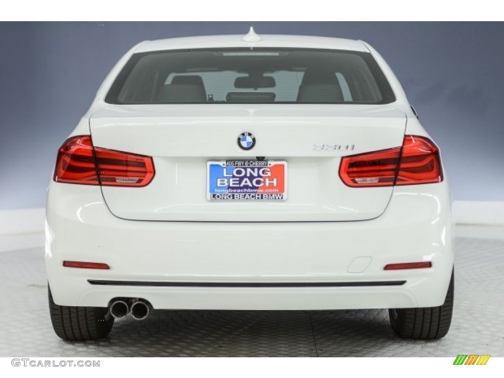 2018 3 Series 330i Sedan - Alpine White / Black photo #3