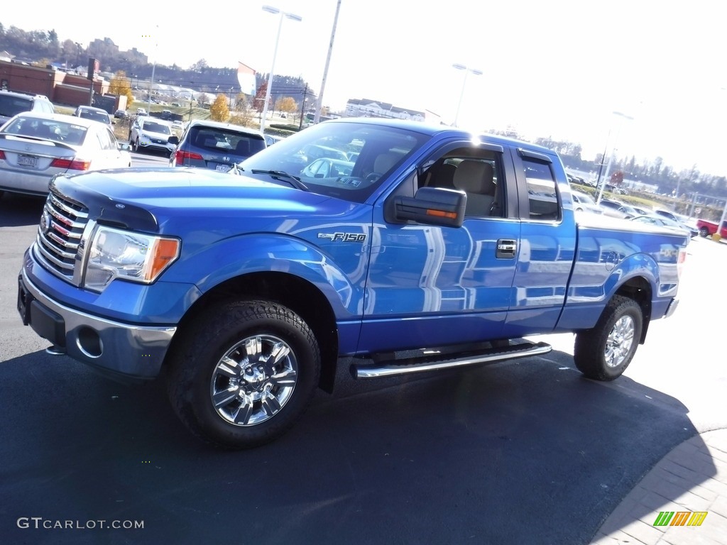 2012 F150 XLT SuperCab 4x4 - Blue Flame Metallic / Pale Adobe photo #10