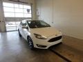 2018 Oxford White Ford Focus SEL Hatch  photo #1