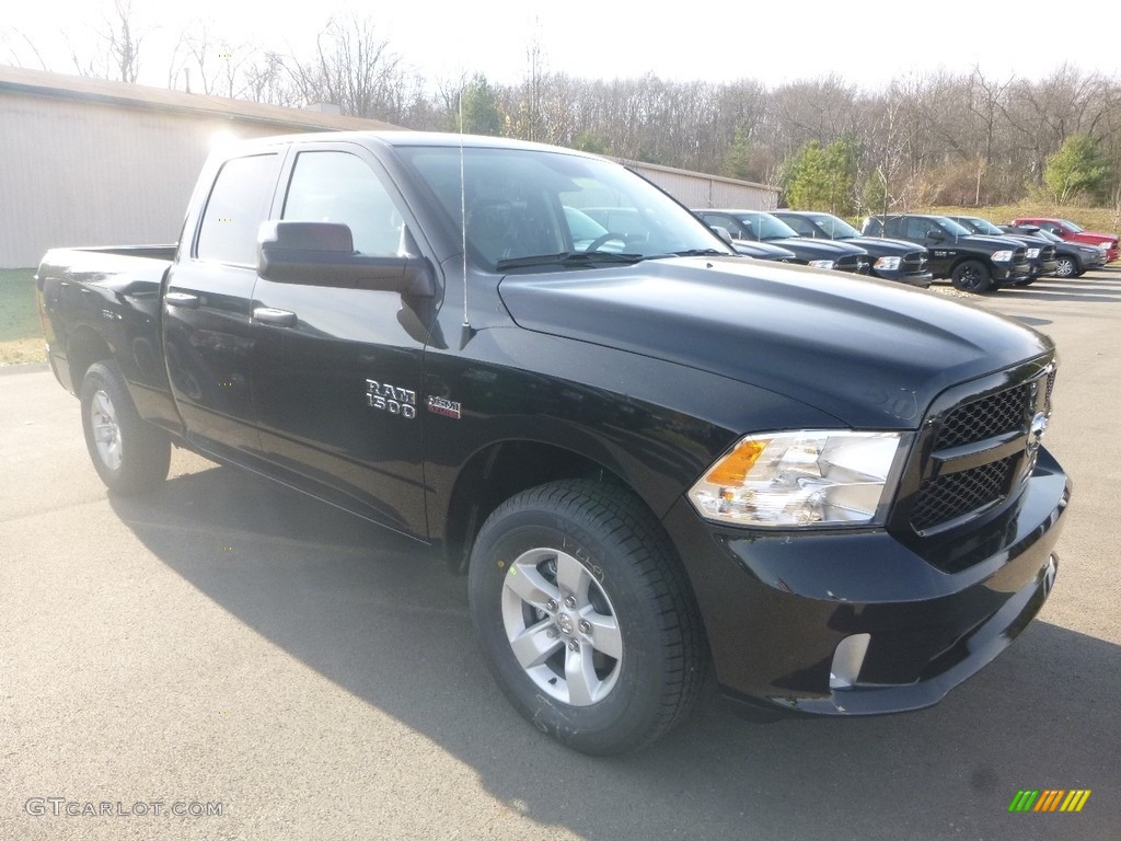 2018 1500 Express Quad Cab 4x4 - Brilliant Black Crystal Pearl / Black/Diesel Gray photo #7