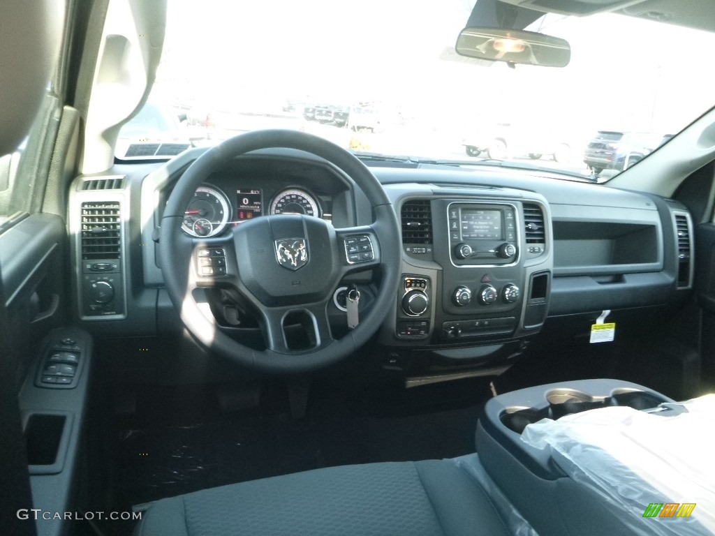 2018 1500 Express Quad Cab 4x4 - Brilliant Black Crystal Pearl / Black/Diesel Gray photo #14