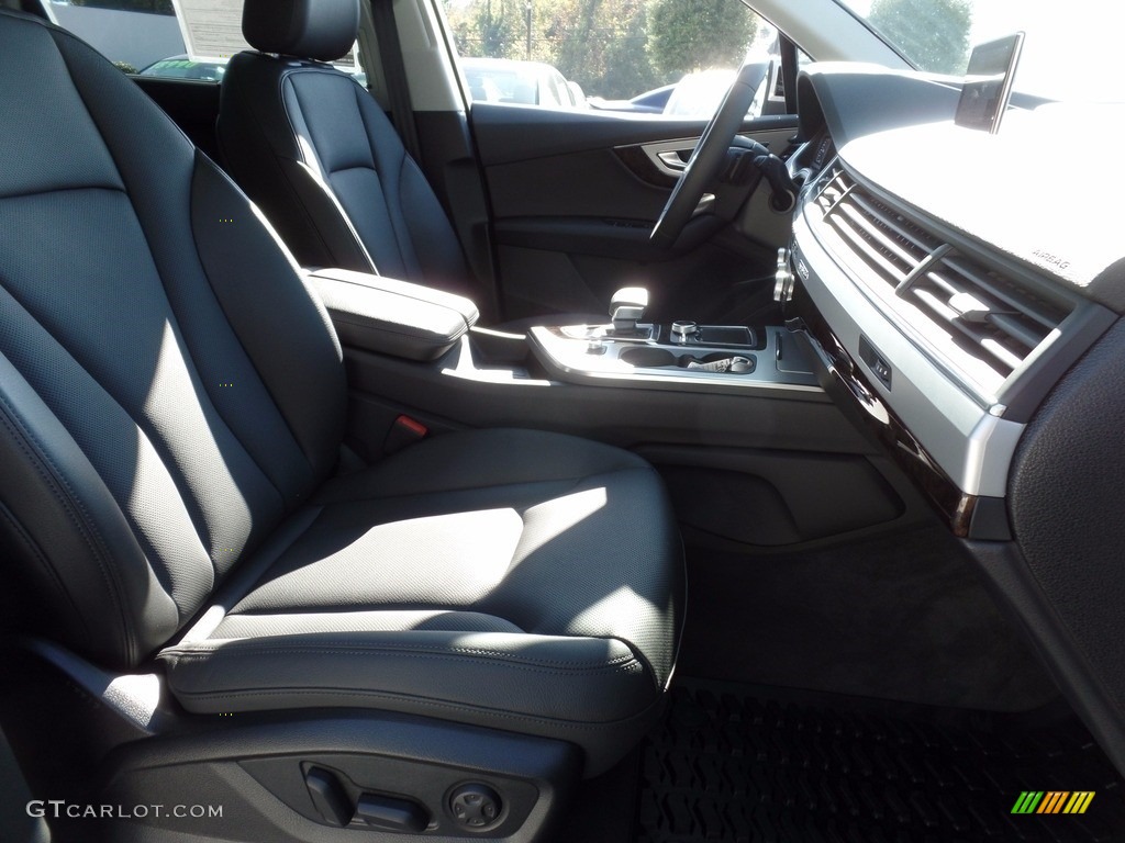 Black Interior 2018 Audi Q7 2.0 TFSI Premium Plus quattro Photo #124155491