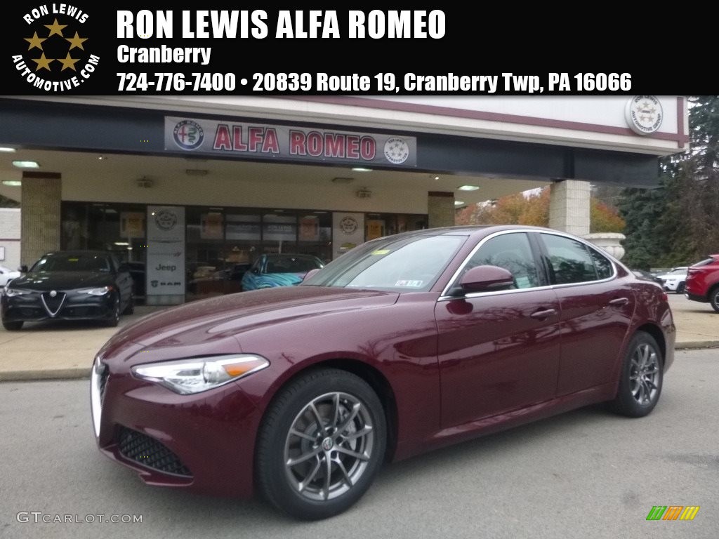 2018 Giulia AWD - Monza Red Metallic / Black/Dark Gray photo #1