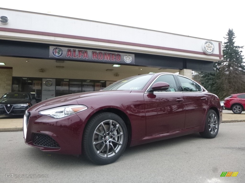 2018 Giulia AWD - Monza Red Metallic / Black/Dark Gray photo #2