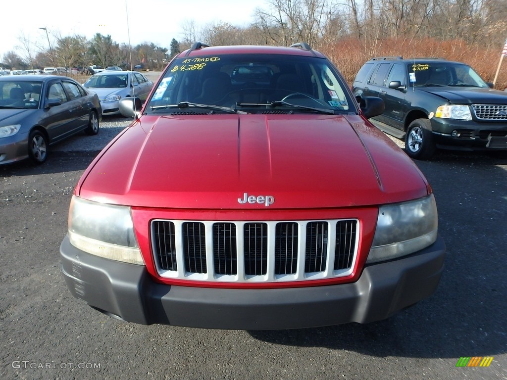 2004 Grand Cherokee Laredo 4x4 - Inferno Red Pearl / Dark Slate Gray photo #6