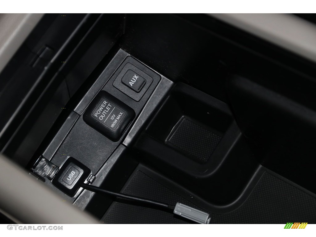 2013 CR-V LX AWD - Polished Metal Metallic / Gray photo #15